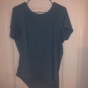 LULULEMON SHORT SLEVE TEE